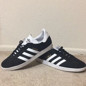 ADIDAS ORIGINALS. Gazelle Shoes